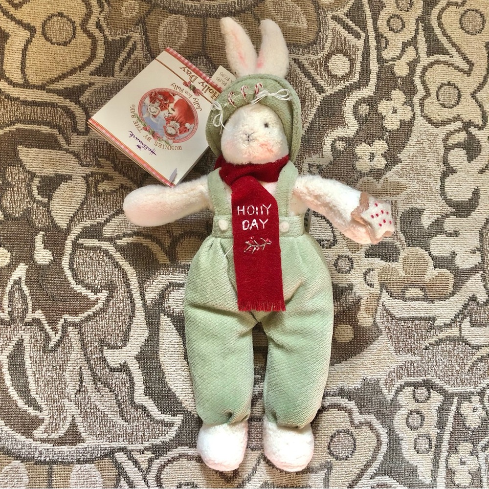 Hallmark Bunnies by the Bay Vintage 2002 Jolly Ice Folly Holly Day Stuffed Bunny